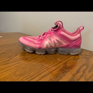 Nike pink vapormax 2019